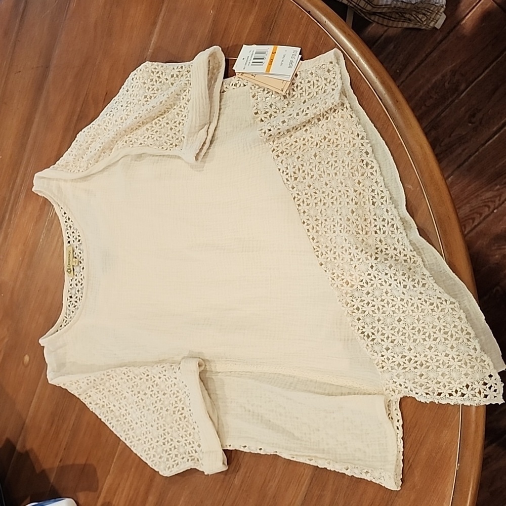 Democracy Crochet and gauze top. size small